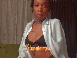 Stonnie_rose
