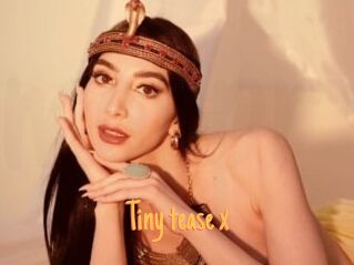 Tiny_tease_x