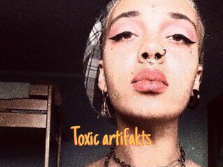Toxic_artifakts