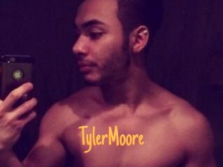 Tyler_Moore