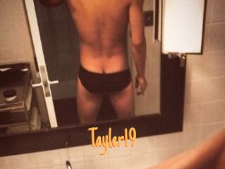 Tayler19