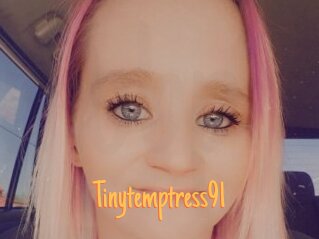 Tinytemptress91