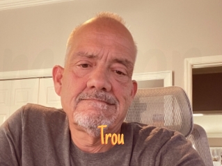 Trou