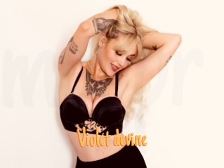 Violet_devine