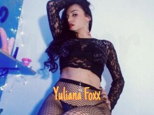 Yuliana_Foxx